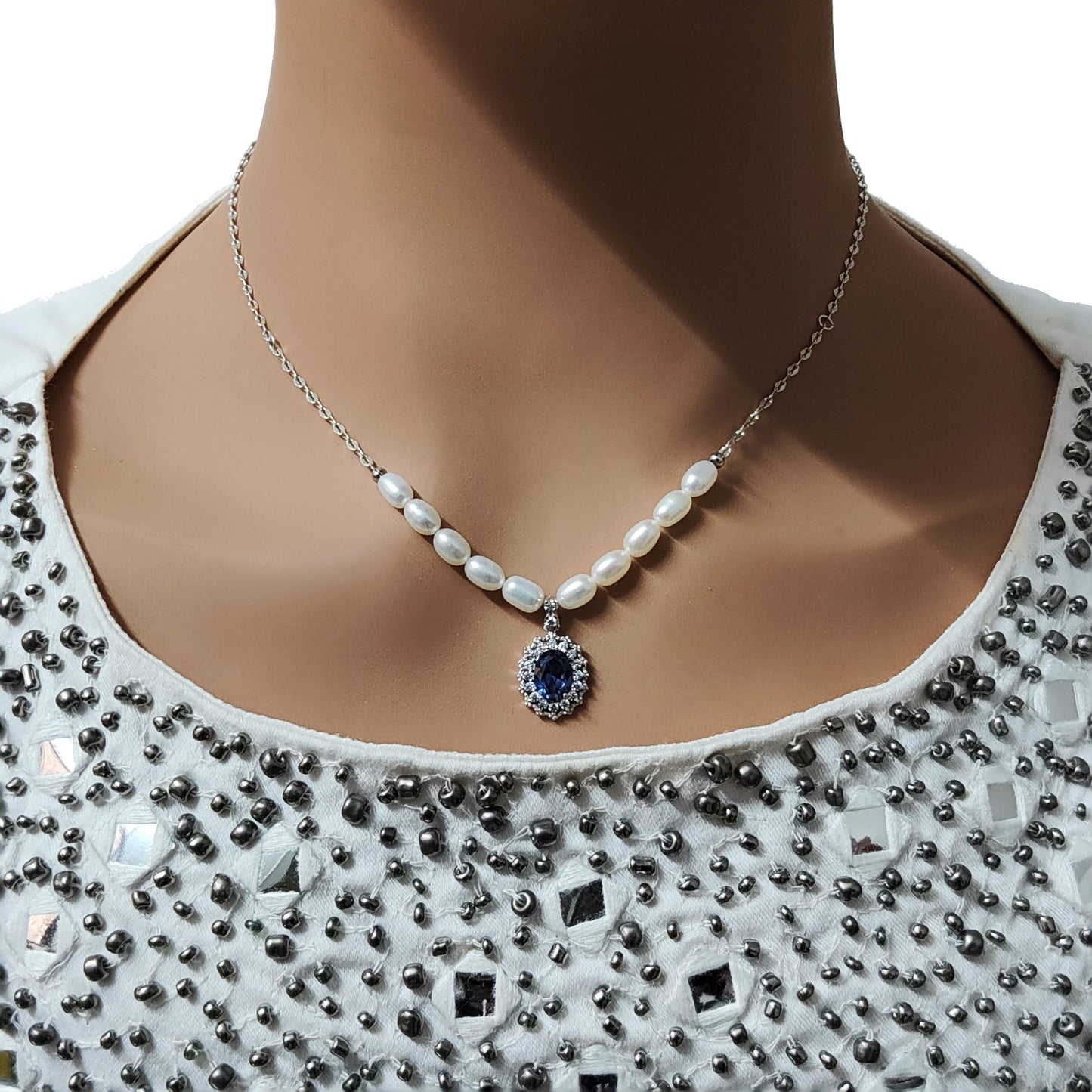 6*8mm Oval Sapphire/Ruby Lace Design Pendant Multiway Necklace⇄Bracelet