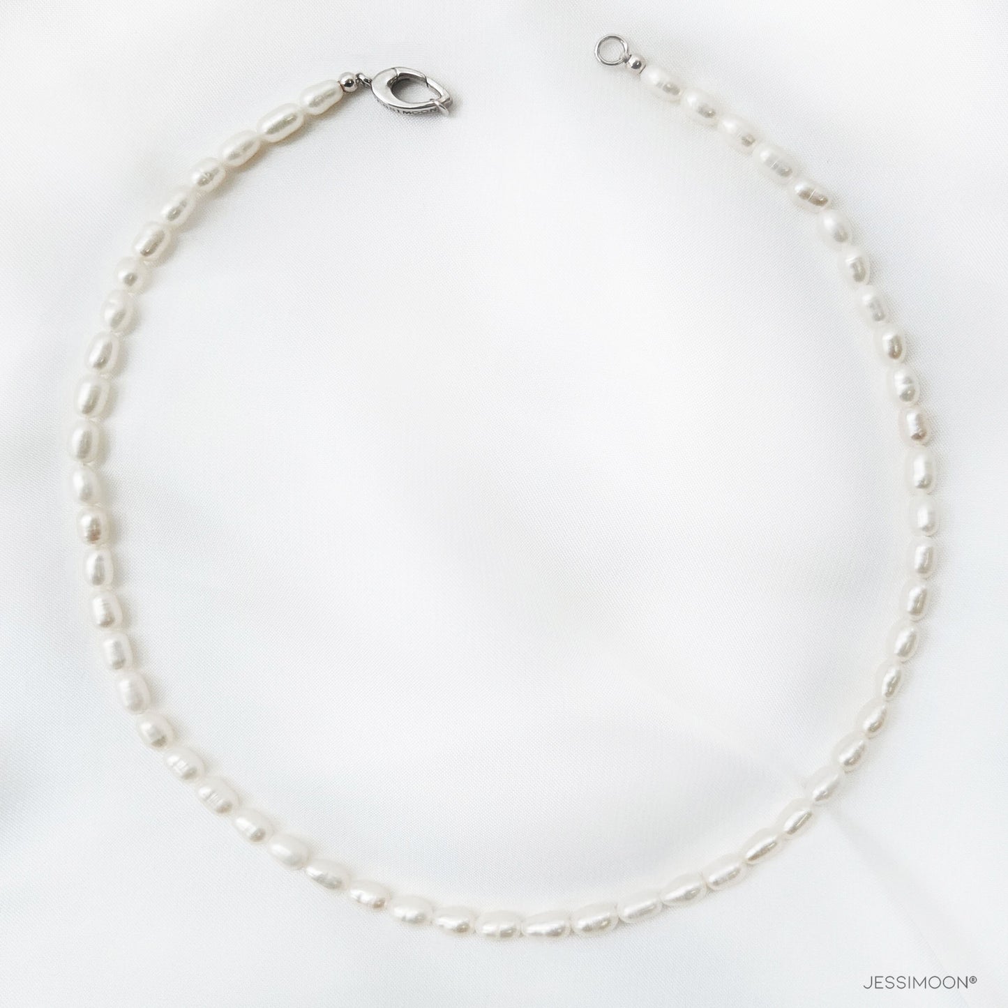 4mm White Nearly Flawless Pearls Choker, 15"